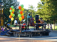 LAURELHURST SALMON BAKE 2013